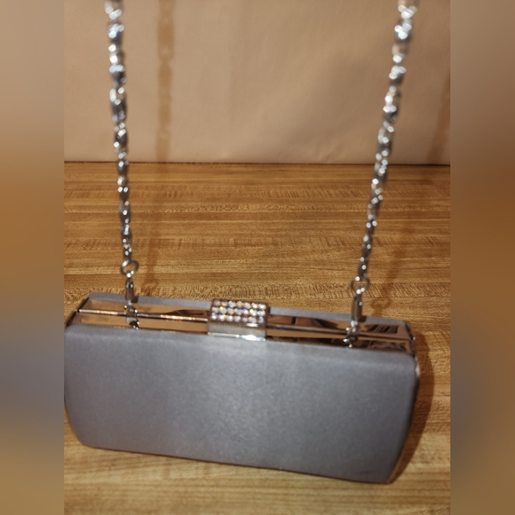 LULU TOWNSEND Silver Satin Evening Clutch/Bag - Picture 13 of 14